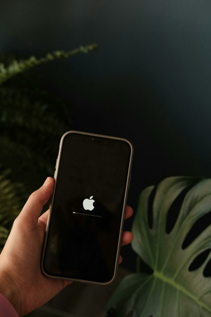 Image of an updating cellphone
